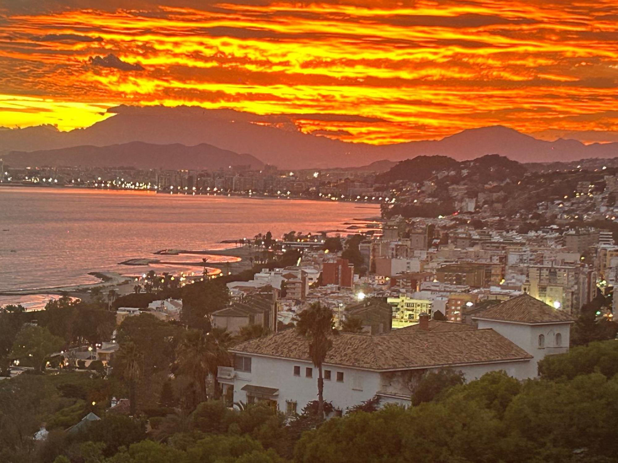 Marvellous Malaga Mediterranean And Mountain Views 外观 照片